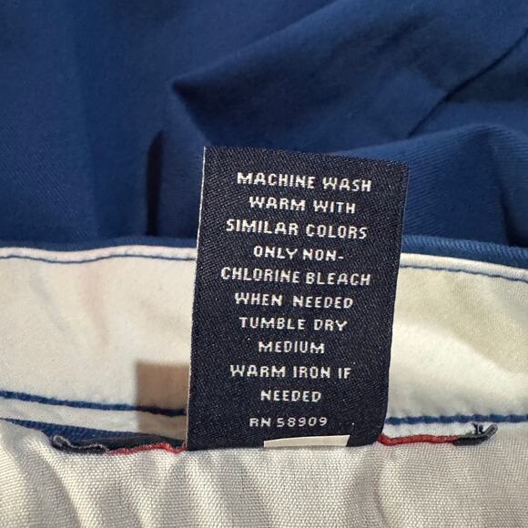 Roundtree & Yorke SZ 46 Casual Shorts Classic Fit Flat Front 9" Inseam Zip-Fly - Picture 6 of 6